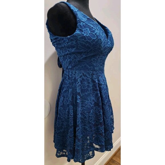 Emerald Sundae Women's Teal Blue Babydoll Prom Dance Lace Dress Open Back Sz XS - Picture 2 of 5